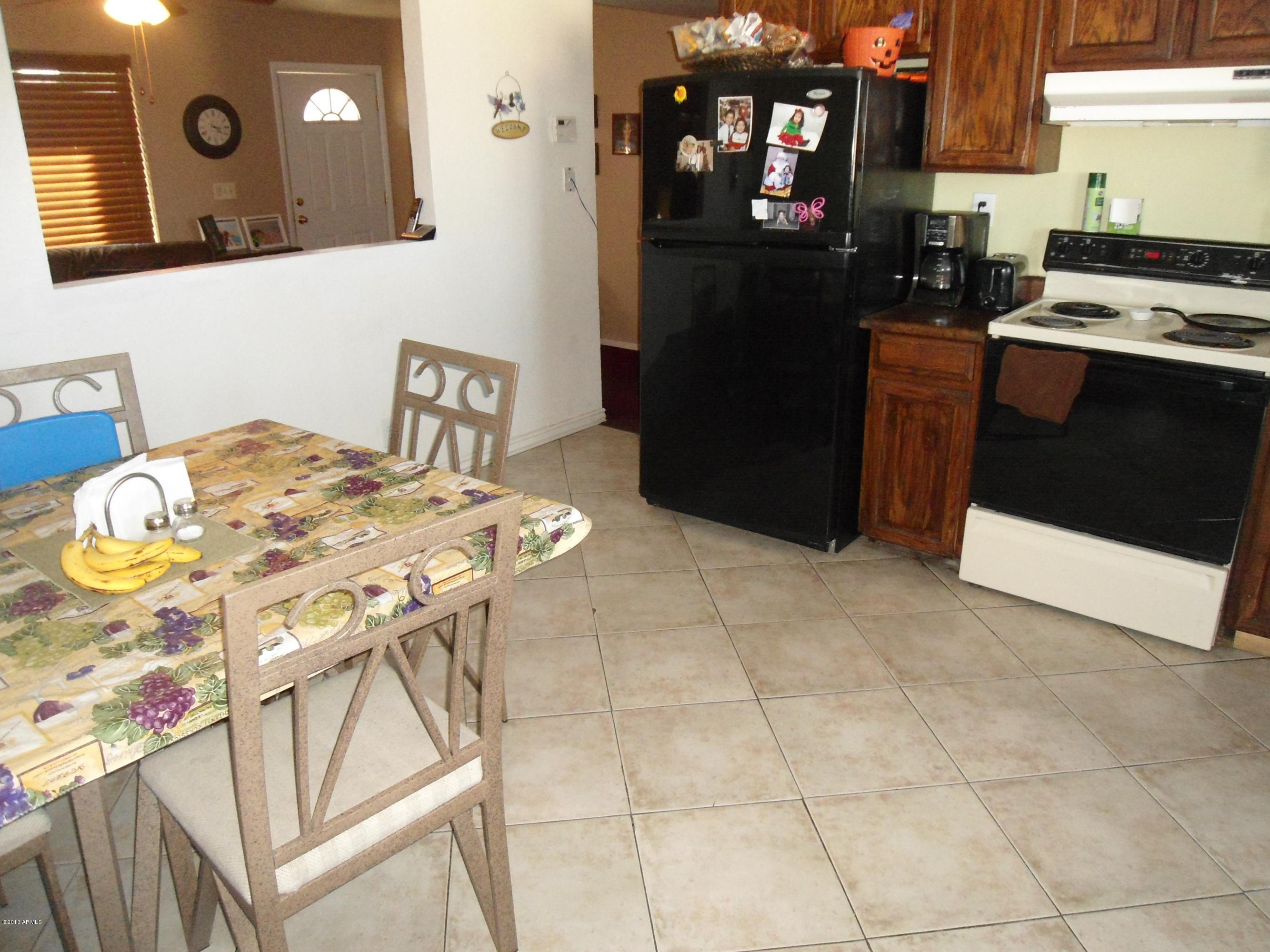 248 West Ardmore Road Phoenix, AZ 85041 - Photo 6 of 23 2012-11-21 13