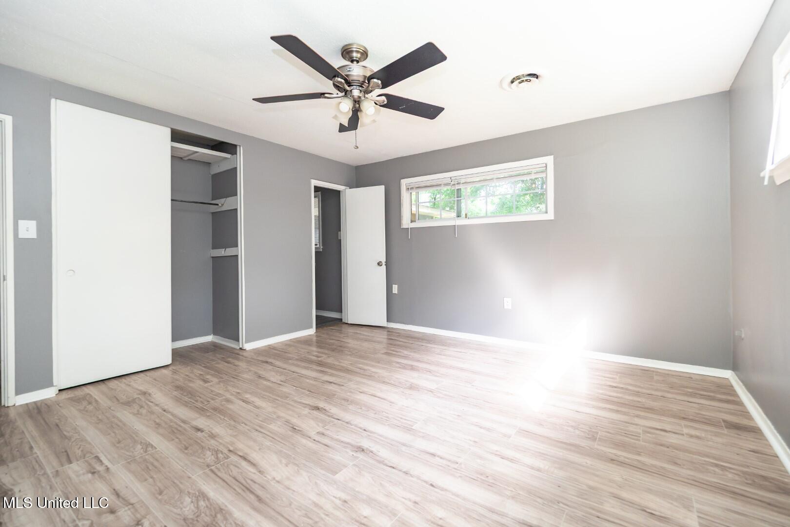 210 Valley Vista Drive Jackson, MS 39211 - Photo 16 of 25 P7010015