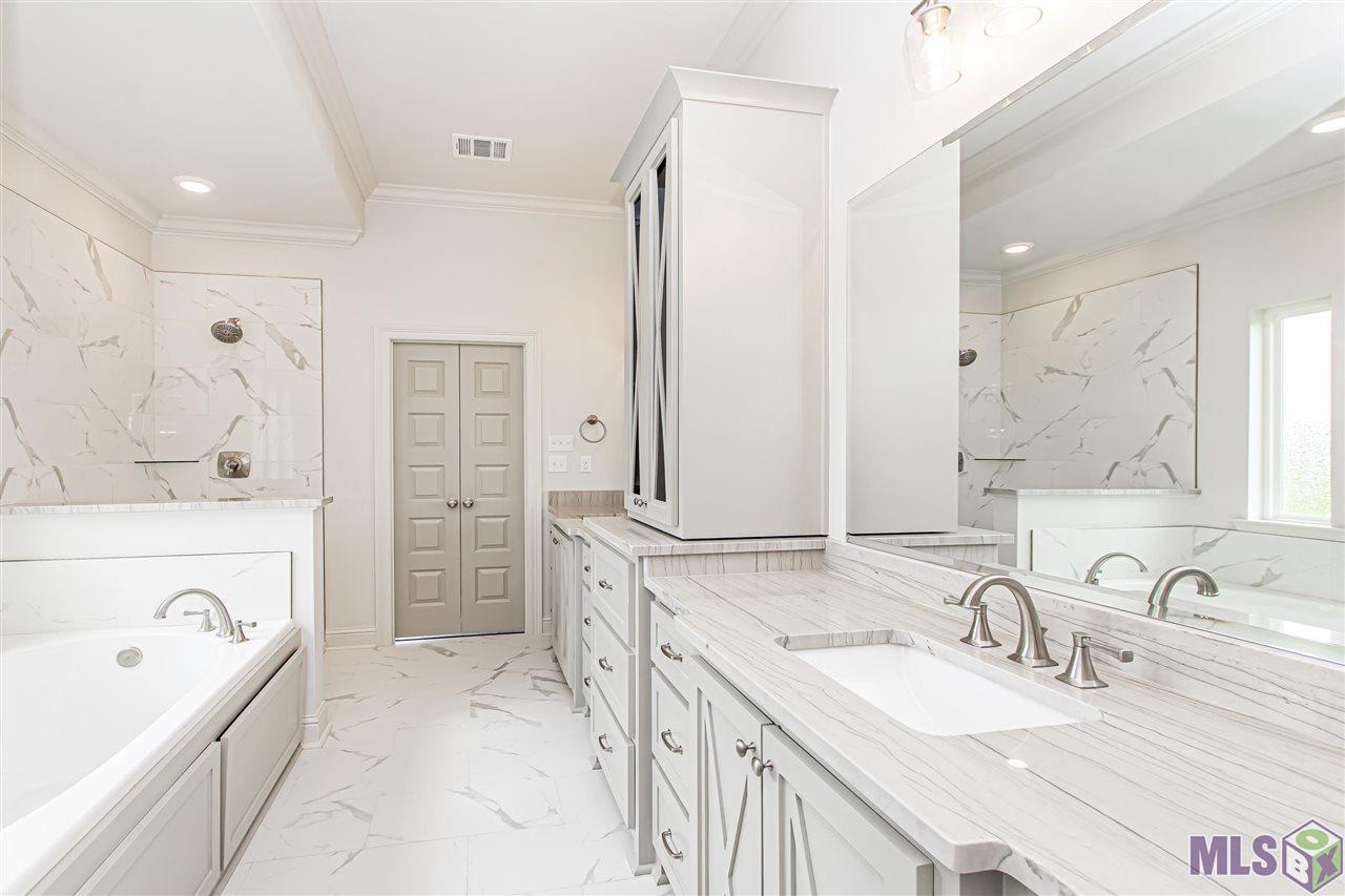 4355 Percheron Avenue Baton Rouge, LA 70820 - Photo 13 of 24 Gallery Image 13