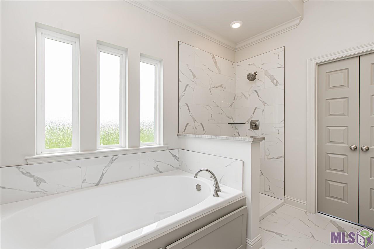4355 Percheron Avenue Baton Rouge, LA 70820 - Photo 14 of 24 Gallery Image 14