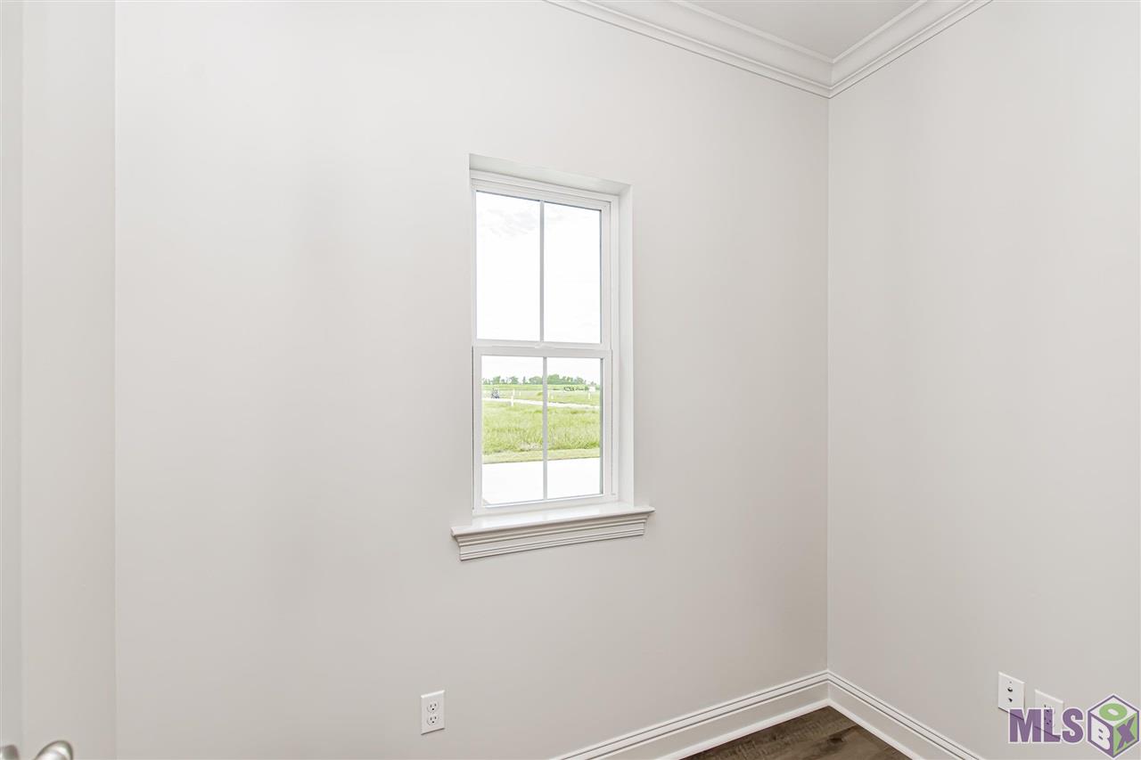 4355 Percheron Avenue Baton Rouge, LA 70820 - Photo 20 of 24 Office