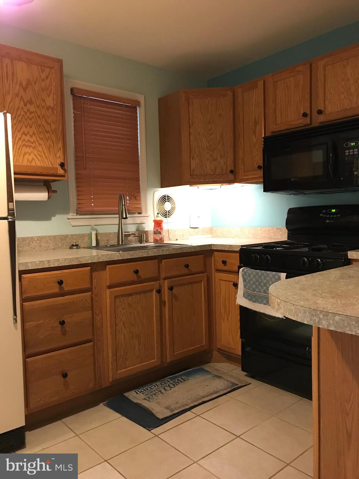 5755 Utrecht Road Baltimore, MD 21206 - Photo 8 of 29 Gallery Image 8