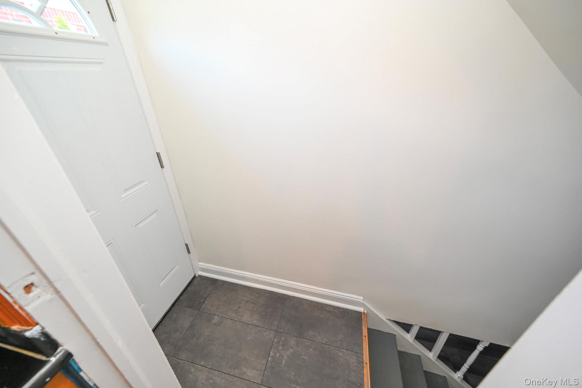 168 Hendrickson Avenue Valley Stream, NY 11580 - Photo 13 of 22
