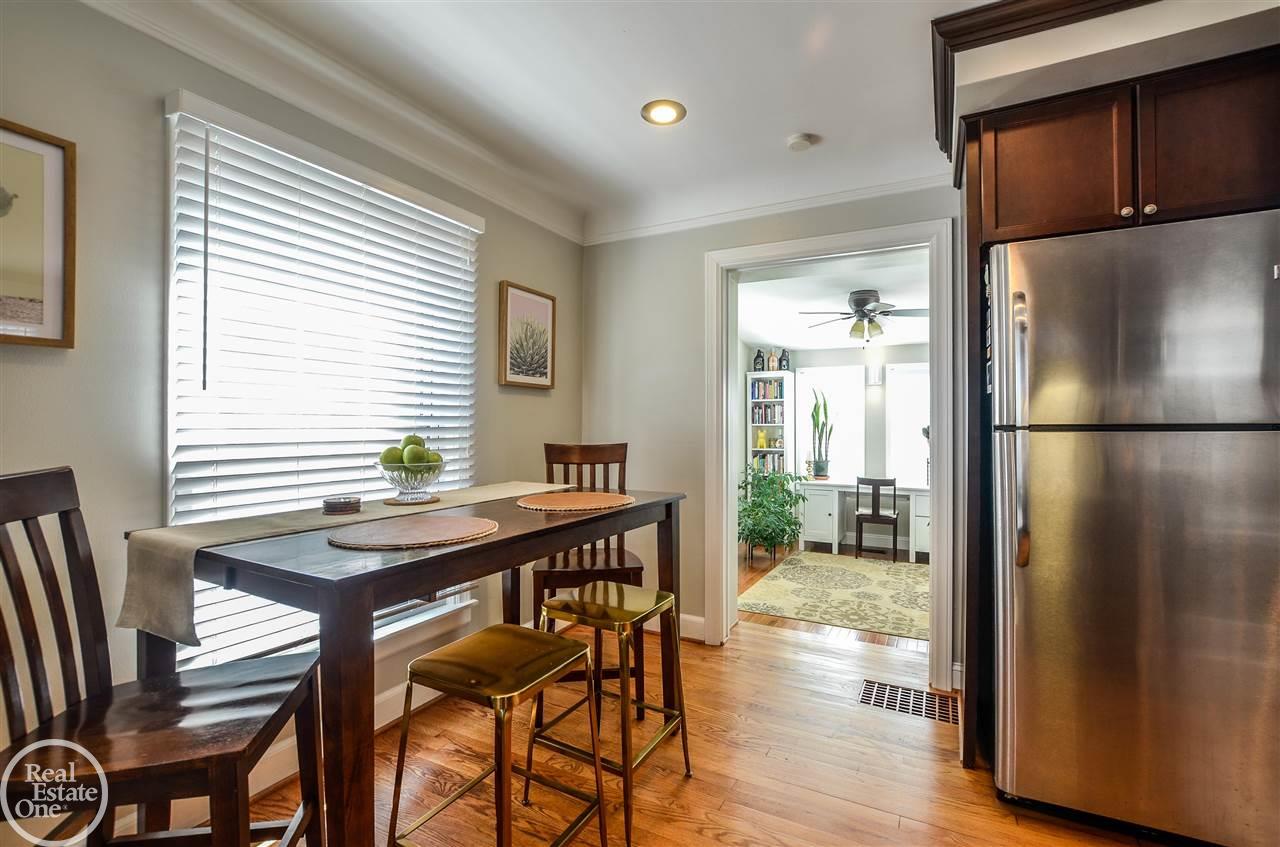 1753 Hampton Road Grosse Pointe Woods, MI 48236 - Photo 9 of 29