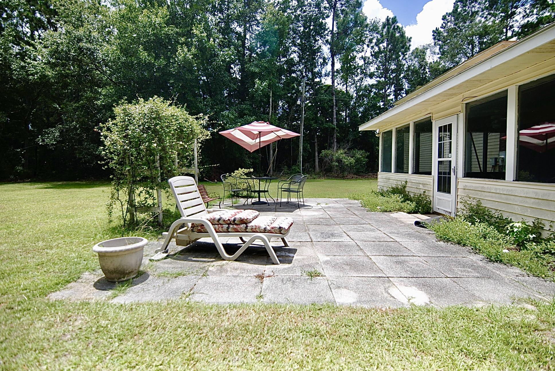 1394 Old Whitesville Road Moncks Corner, SC 29461 - Photo 4 of 10 CD02CD7A-B25B-4423-A15C-CFD1EB013A4D_1_2