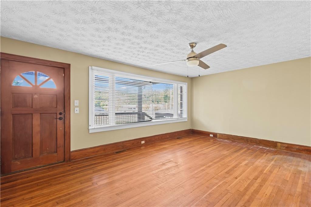 4494 Austell Powder Springs Road Southwest Powder Springs, GA 30127 - Photo 4 of 31