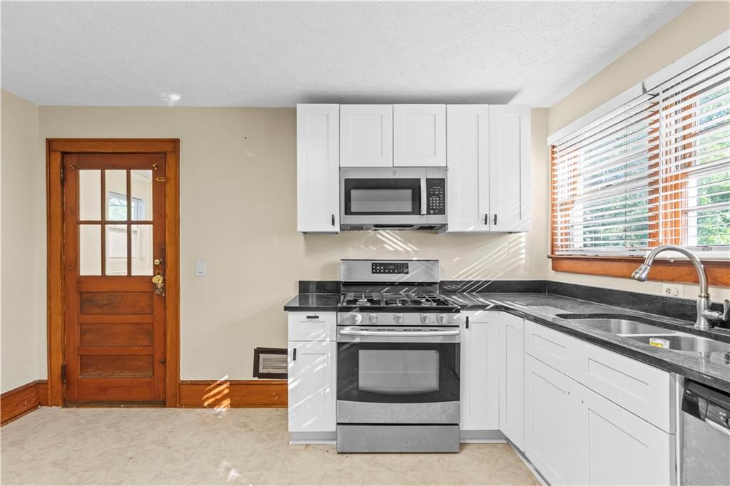 4494 Austell Powder Springs Road Southwest Powder Springs, GA 30127 - Photo 10 of 31