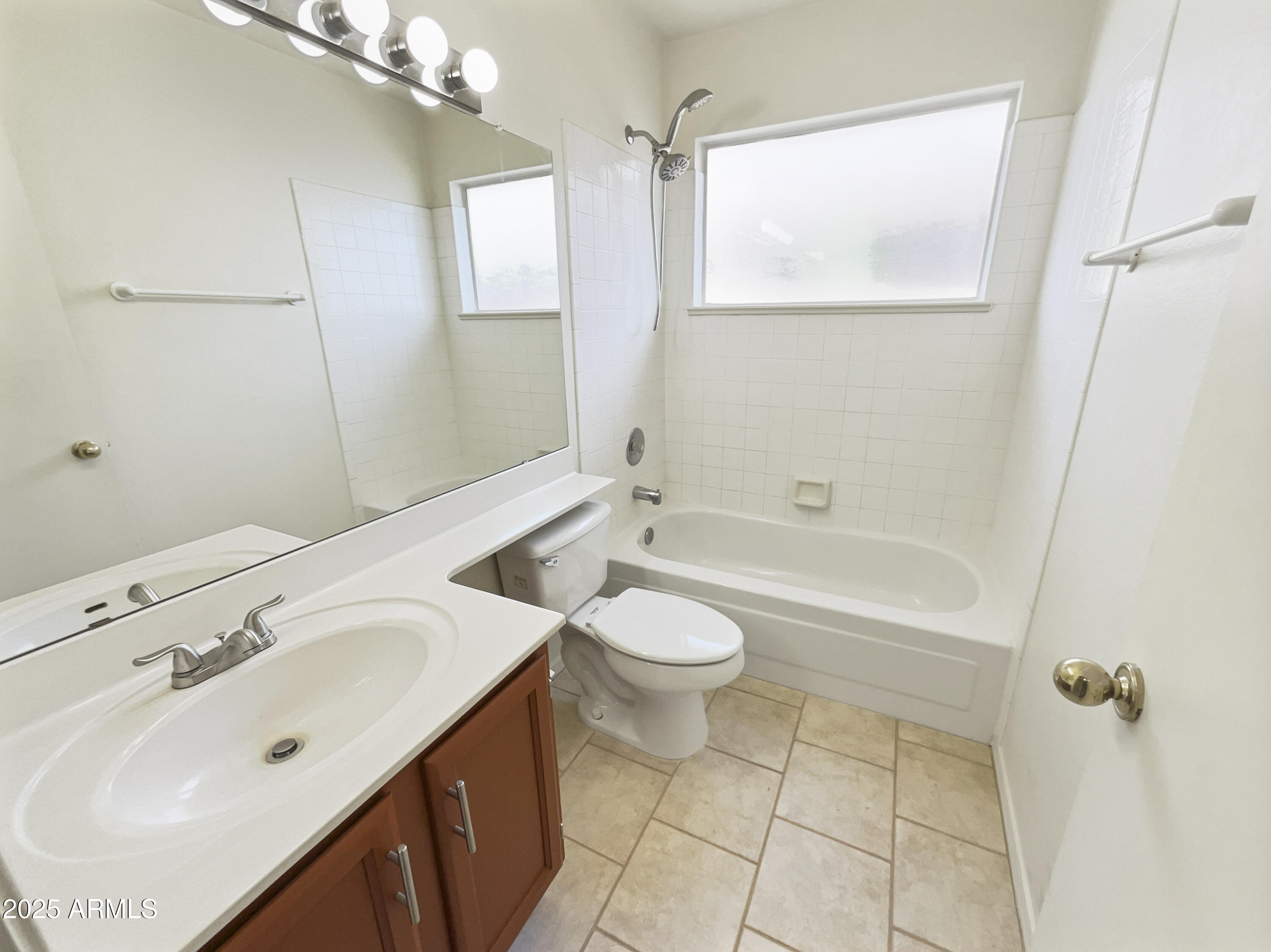 4338 East Desert Trumpet Road Phoenix, AZ 85044 - Photo 20 of 28 listing_19