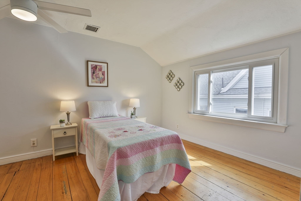 12 Linden Road, Unit 12 Melrose, MA 02176 - Photo 23 of 27