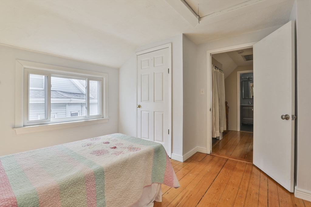 12 Linden Road, Unit 12 Melrose, MA 02176 - Photo 24 of 27