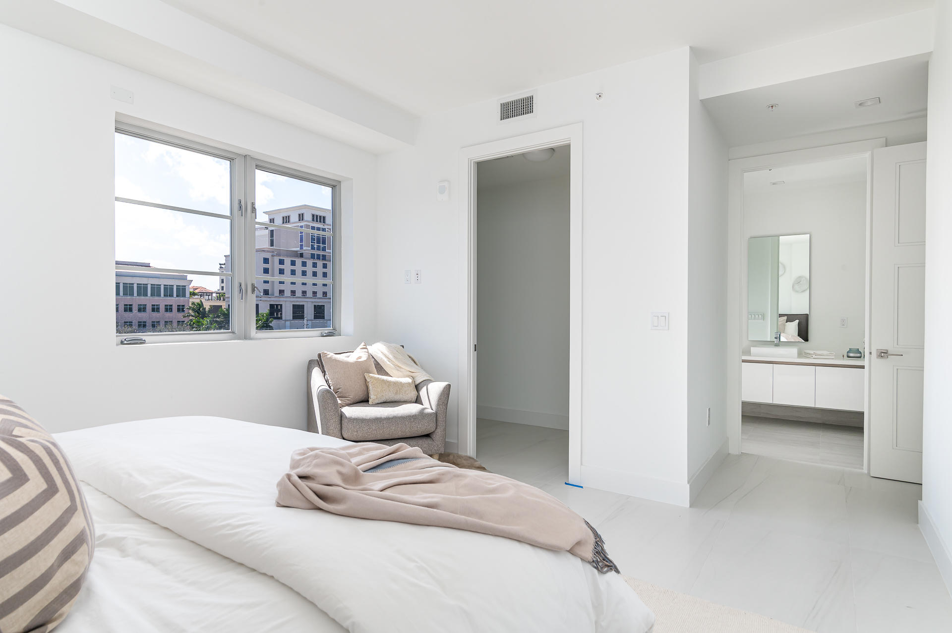 155 East Boca Raton Road, Unit 520 Boca Raton, FL 33432 - Photo 11 of 44 photo-13