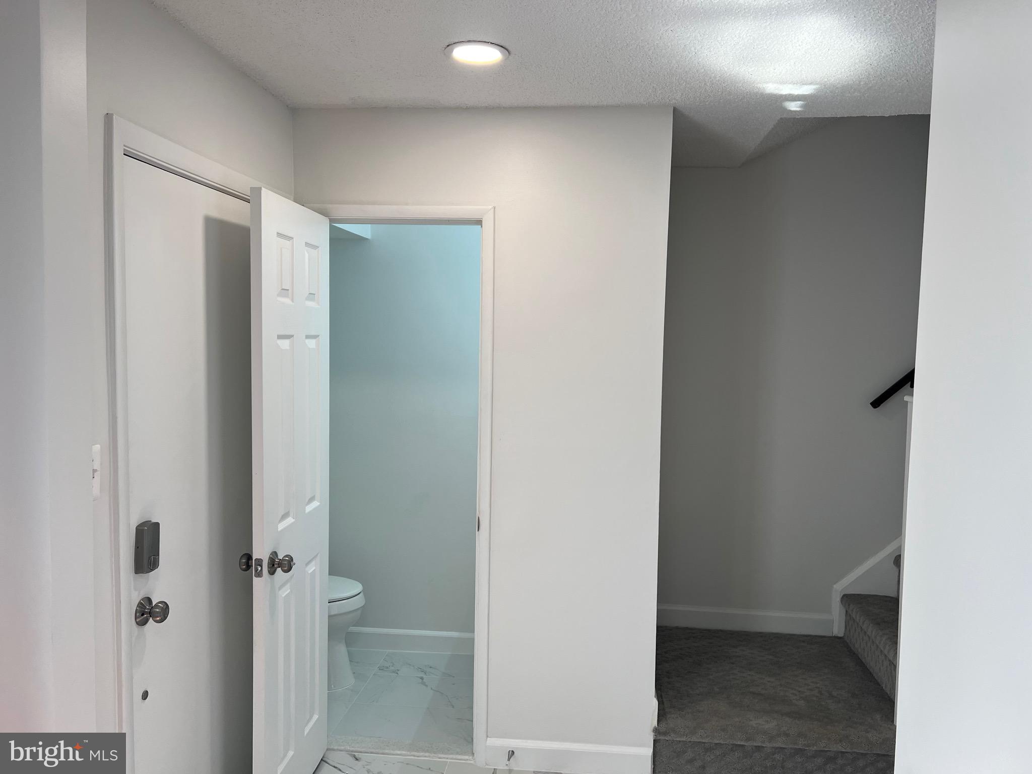 2206 Southgate Square Reston, VA 20191 - Photo 24 of 51