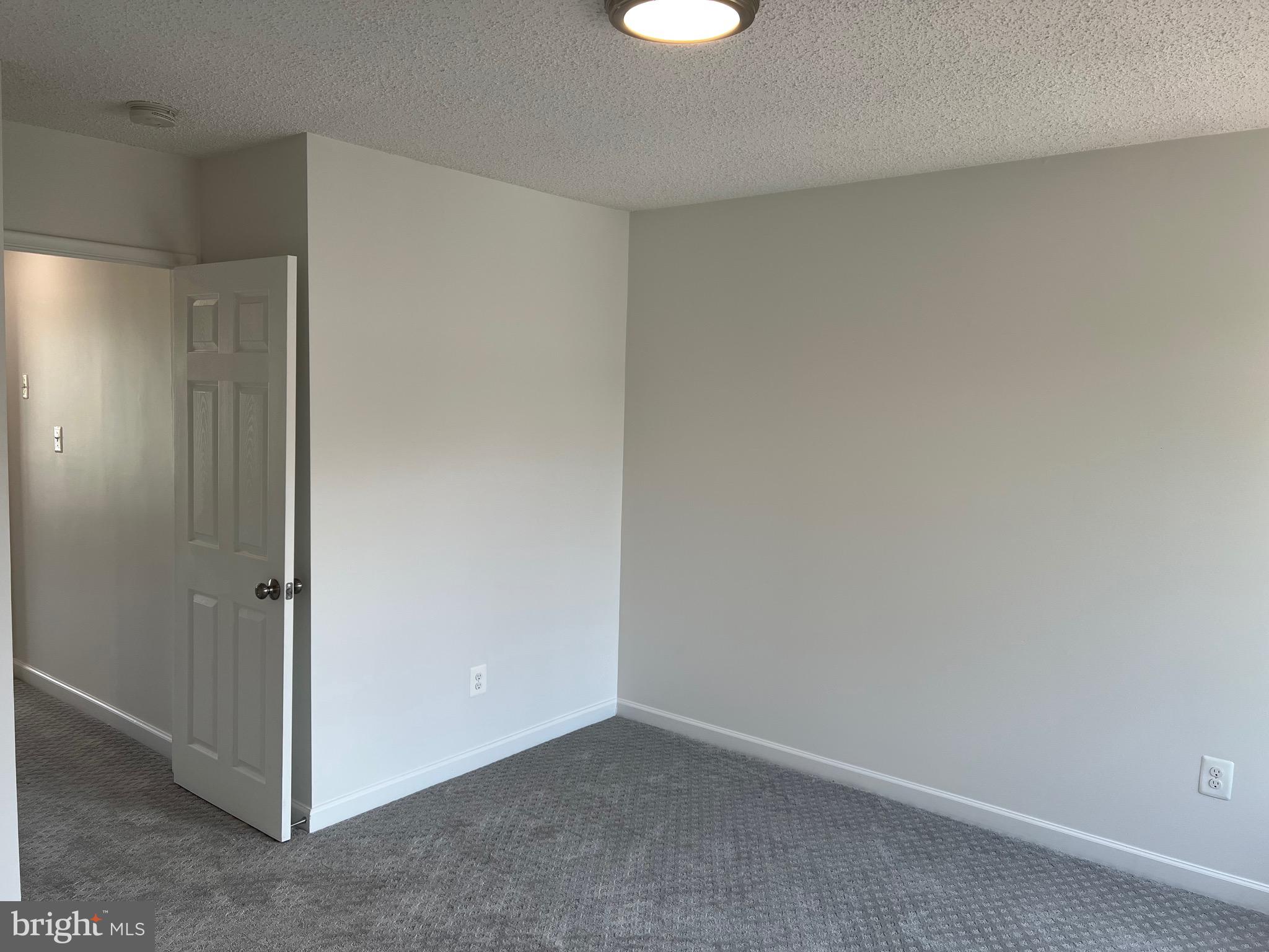 2206 Southgate Square Reston, VA 20191 - Photo 38 of 51