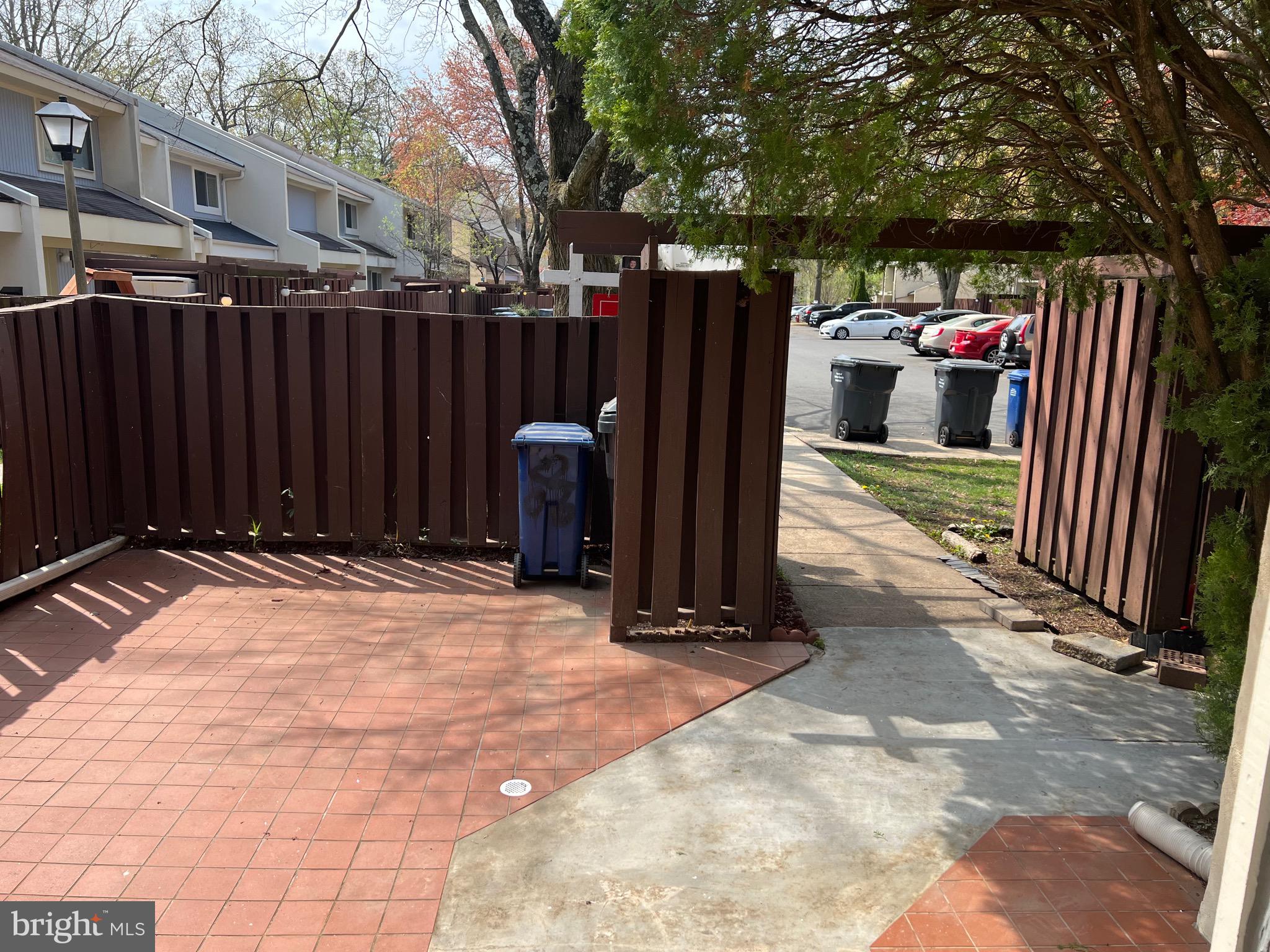 2206 Southgate Square Reston, VA 20191 - Photo 7 of 51