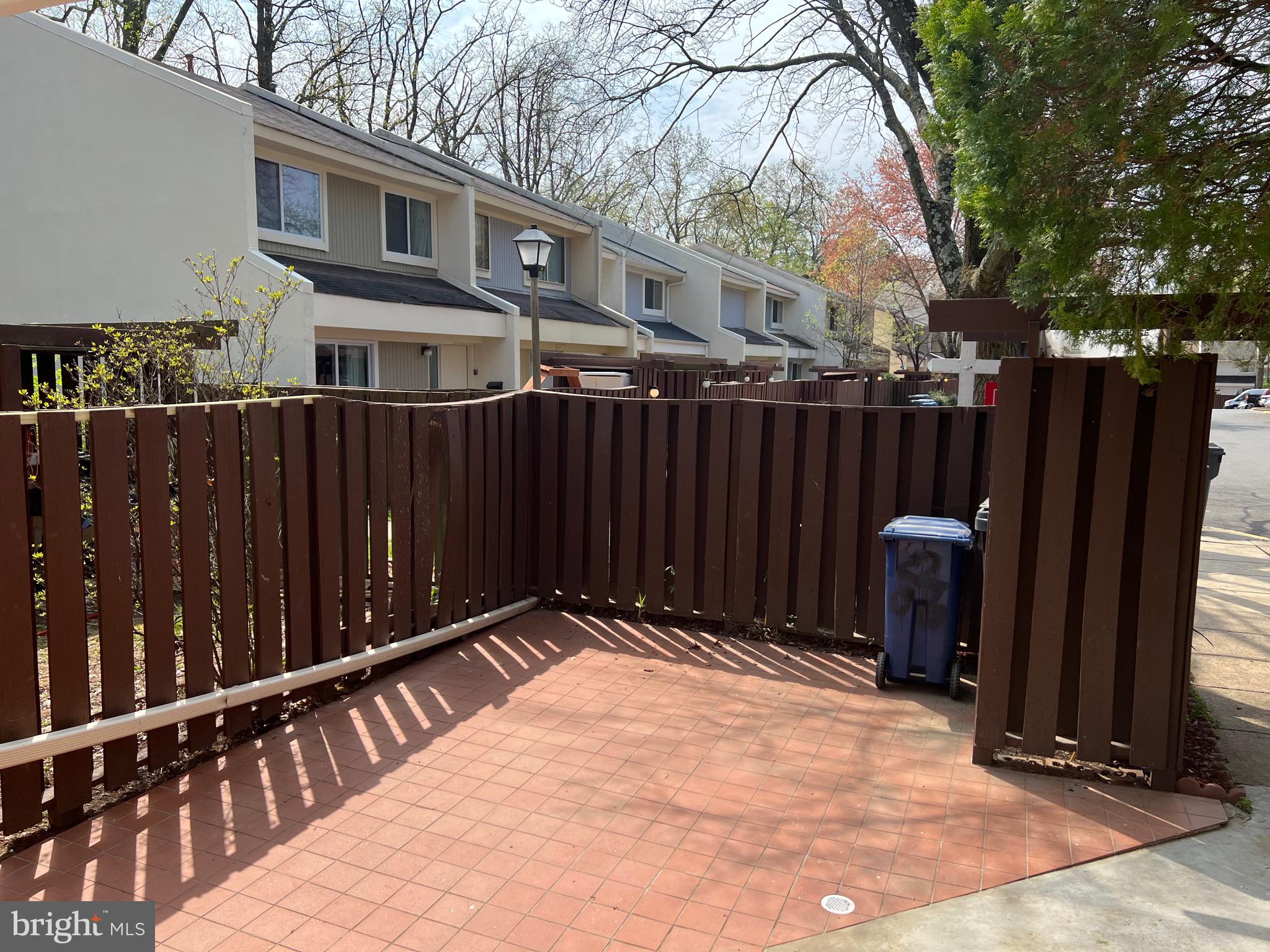 2206 Southgate Square Reston, VA 20191 - Photo 8 of 51