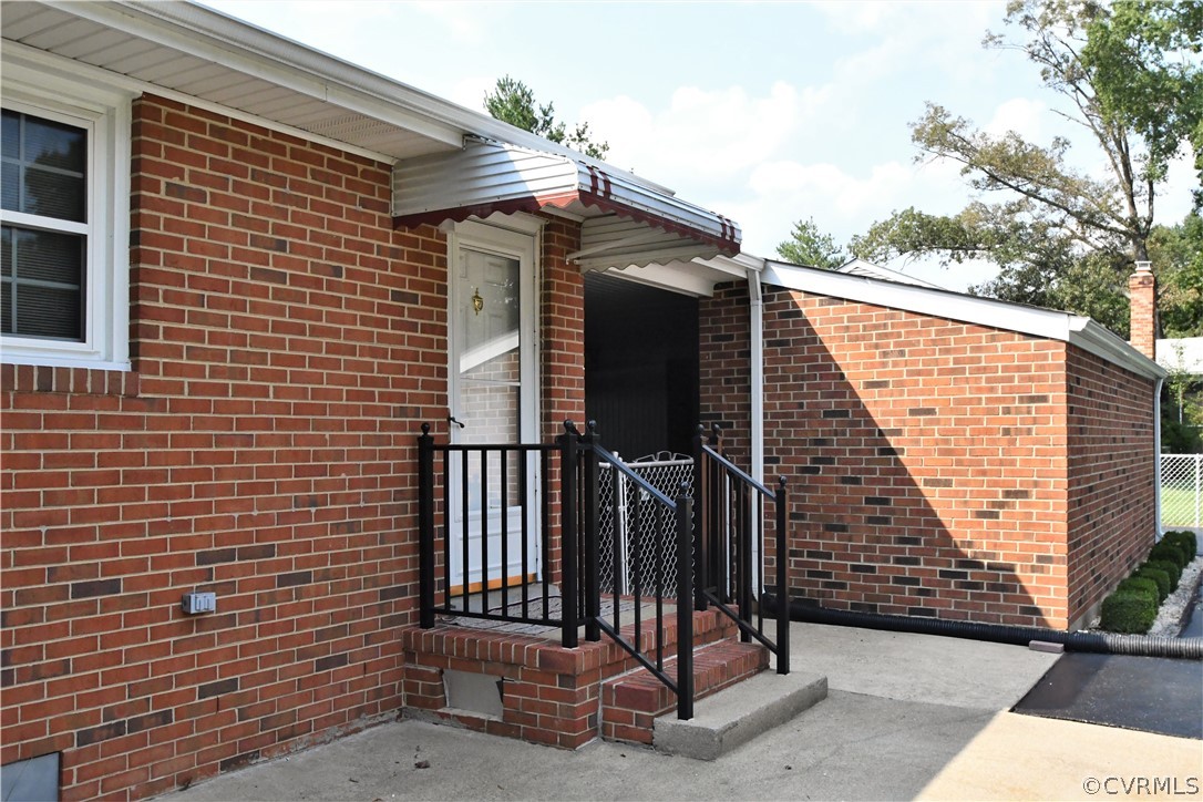 751 Courthouse Road North Chesterfield, VA 23236 - Photo 34 of 37 a view of a house with a door and wooden floor