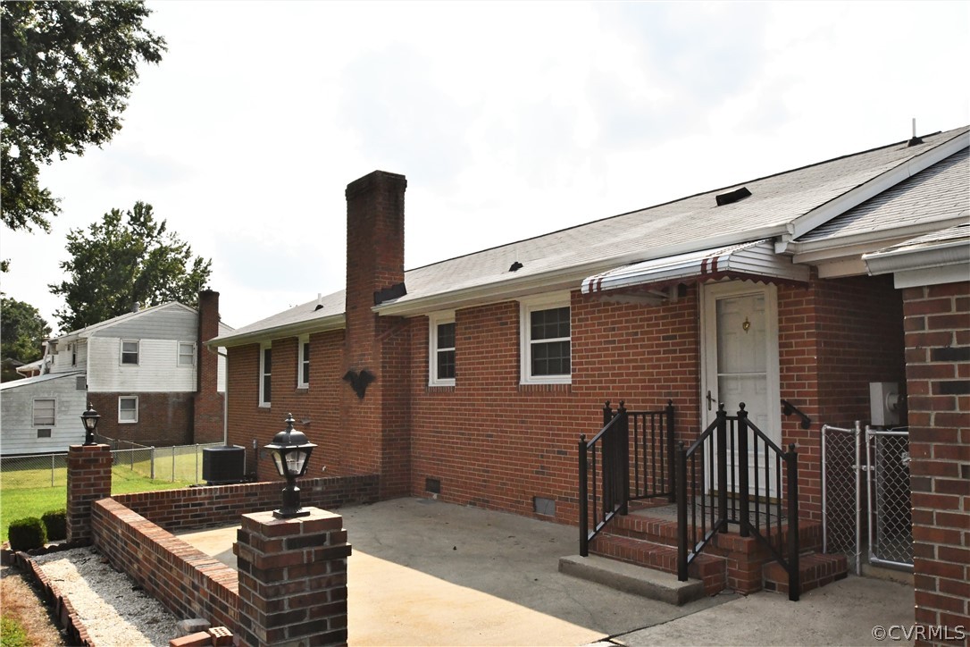751 Courthouse Road North Chesterfield, VA 23236 - Photo 37 of 37 a front view of a house with parking space