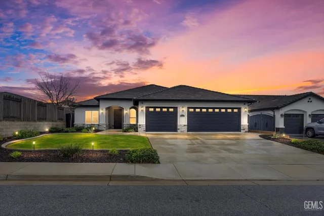 $485,000 | Undisclosed Address, Bakersfield, CA 93306