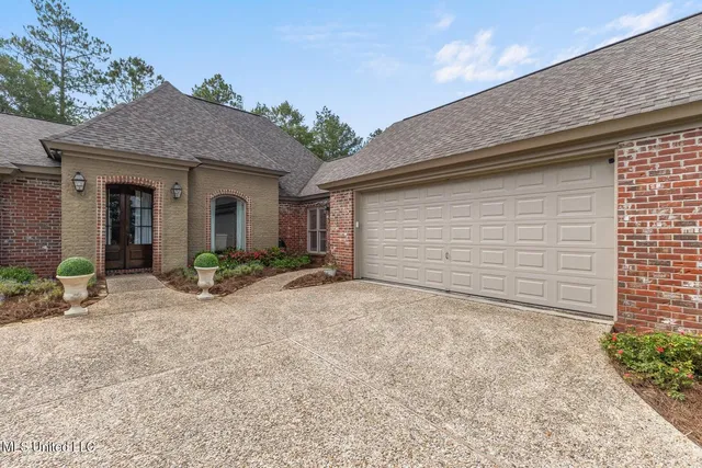 $498,000 | 69 Bridgefield Turn, Hattiesburg, MS 39402