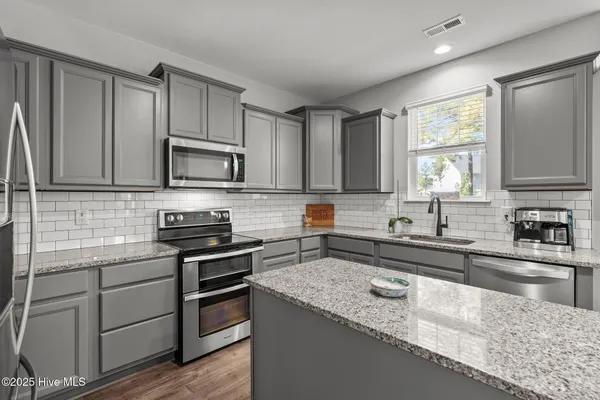 $2,400 | 709 Foggy Crossing Court, Aberdeen, NC 28315