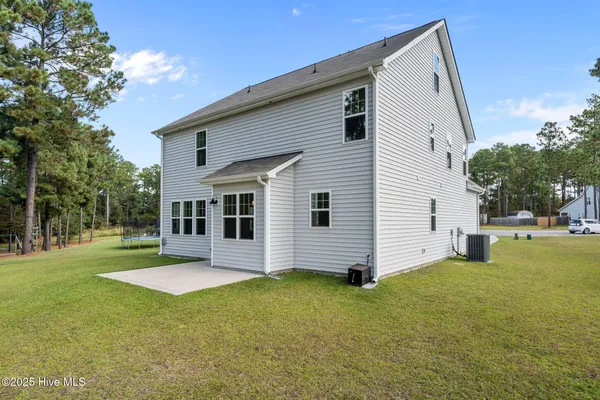 $2,400 | 709 Foggy Crossing Court, Aberdeen, NC 28315