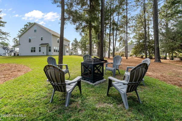 $2,400 | 709 Foggy Crossing Court, Aberdeen, NC 28315