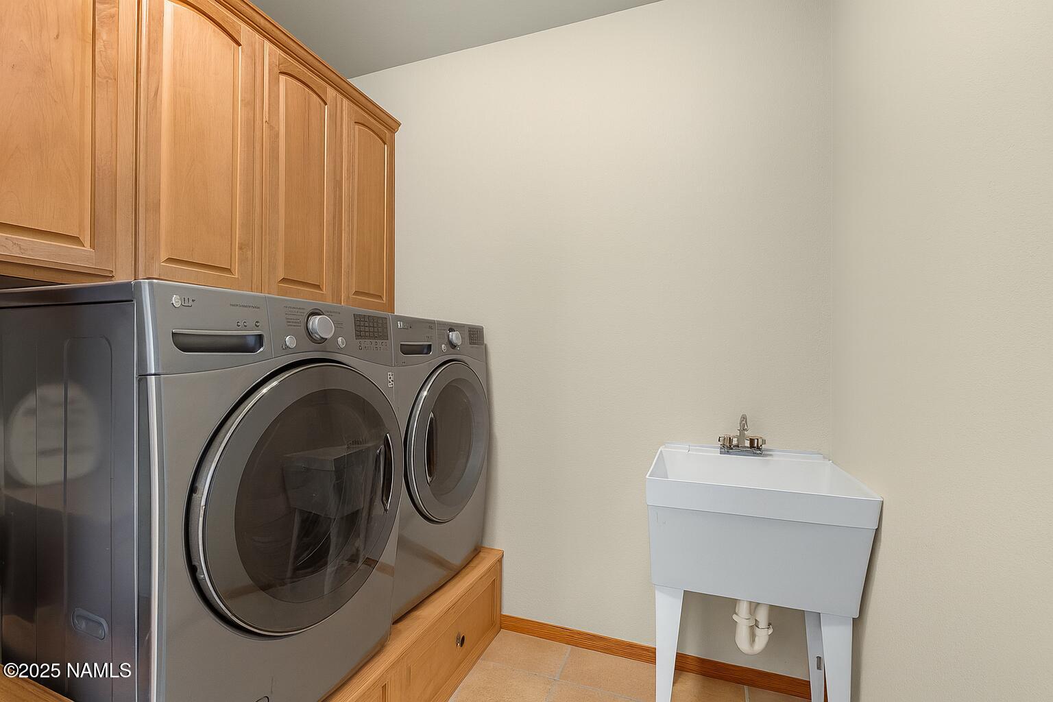 9644 North Bryant Road Flagstaff, AZ 86004 - Photo 28 of 54 Laundry Room