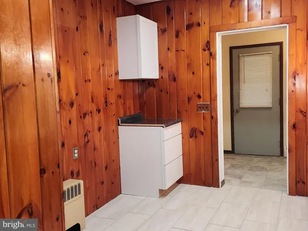 $950 | 18 West Walker Street, McClure, PA 17841