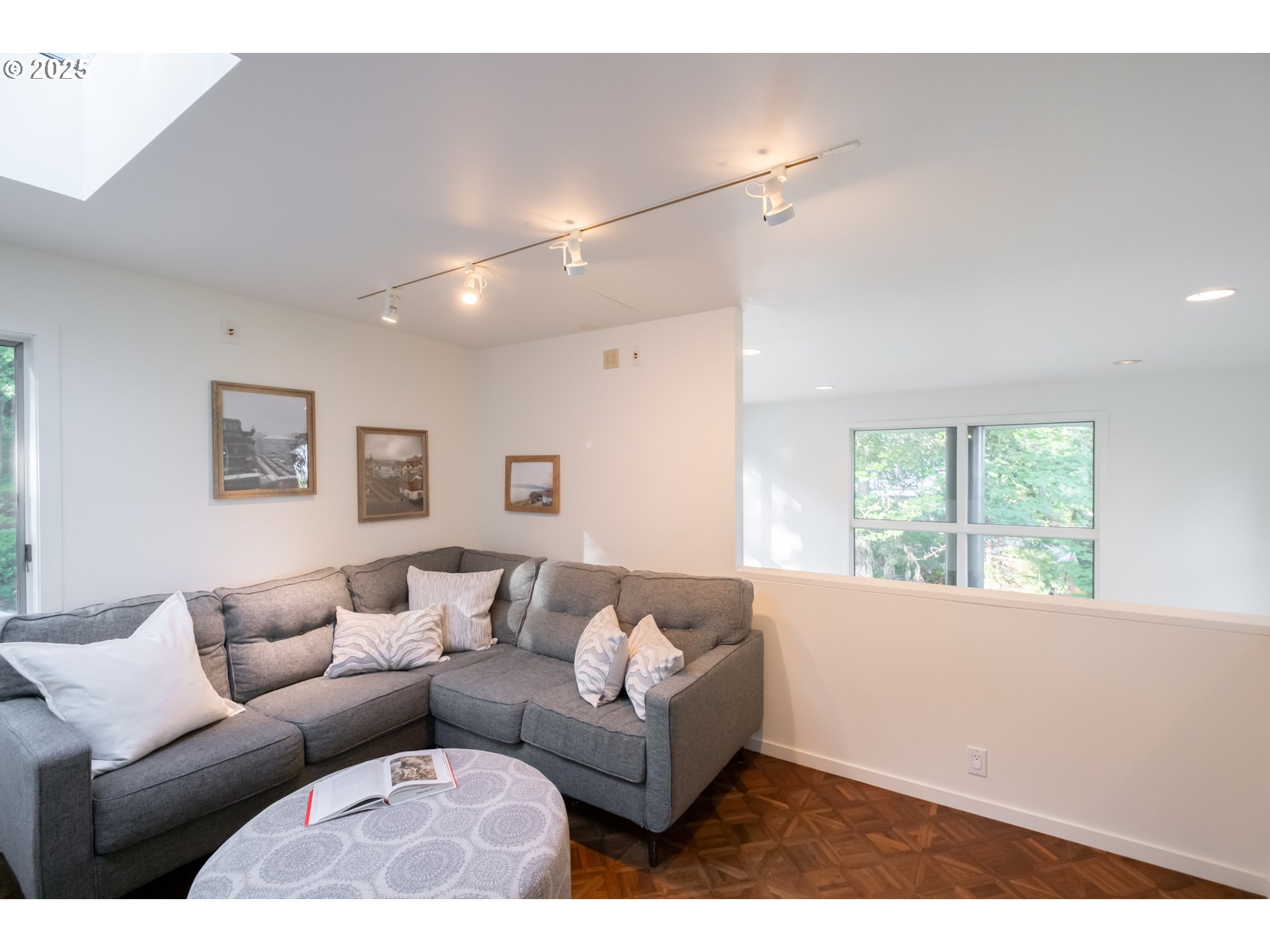 2790 Northwest Sulphur Springs Road Corvallis, OR 97330 - Photo 15 of 48 a living room with furniture and a large window