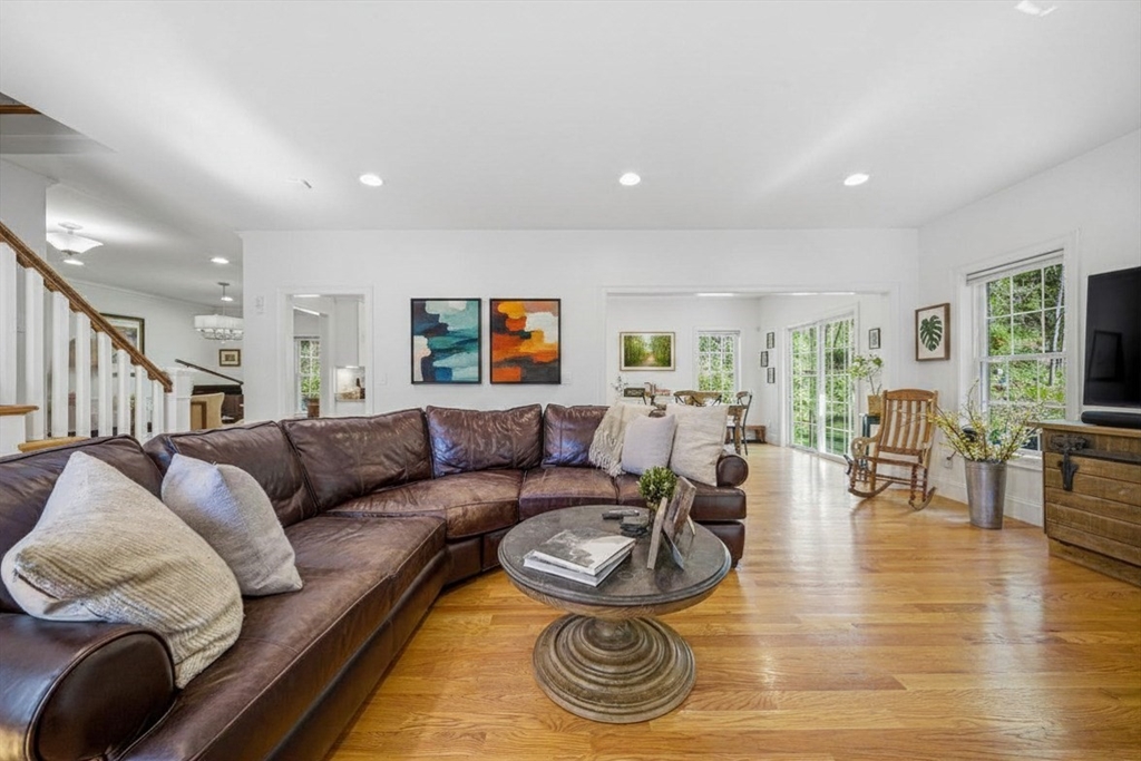 201 Boston Post Road Wayland, MA 01778 - Photo 3 of 37