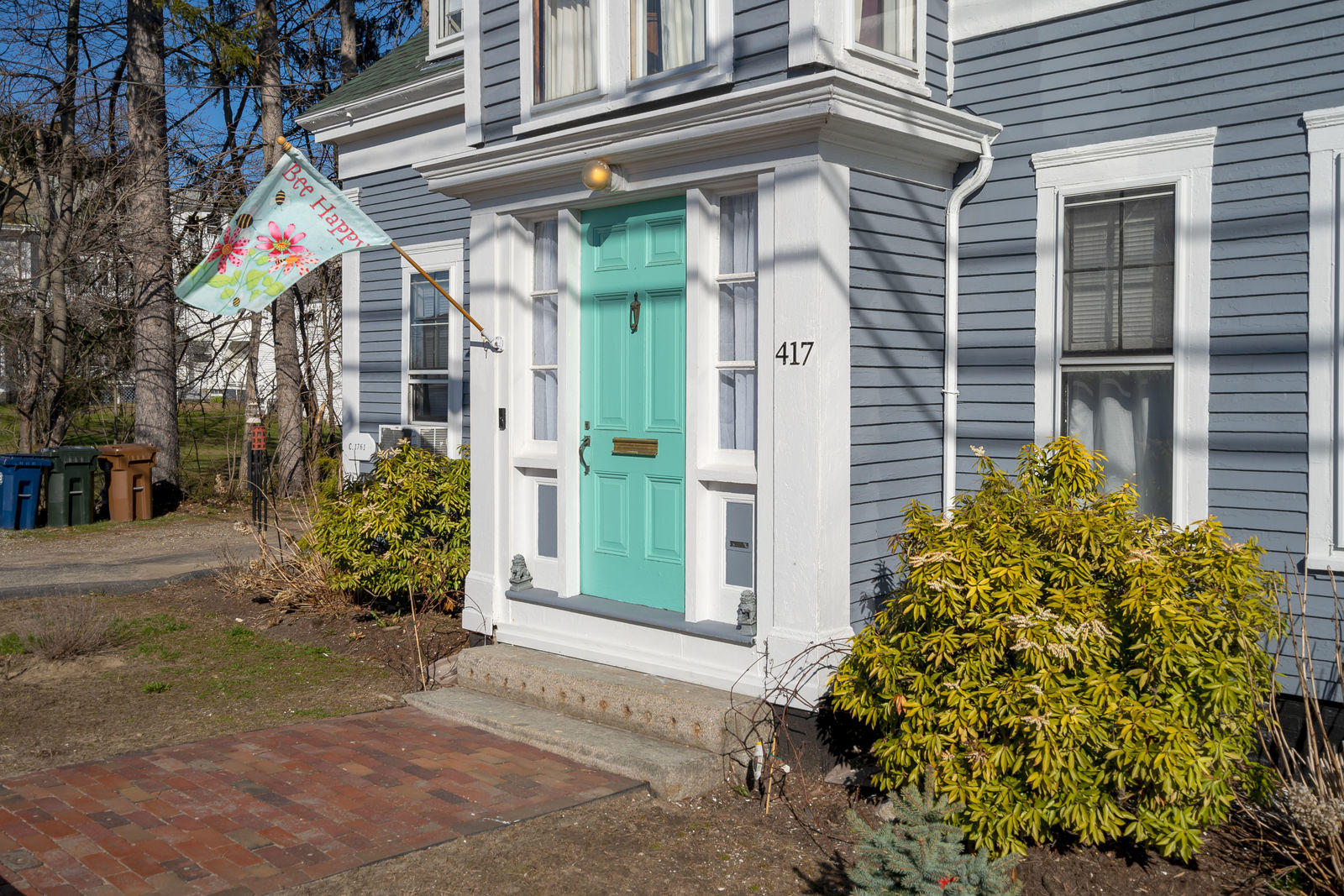417 Main Street Saco, ME 04072 - Photo 4 of 45 417mainstsaco8