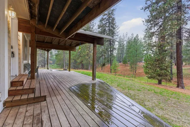$399,500 | 38609 North Madison Road, Elk, WA 99009