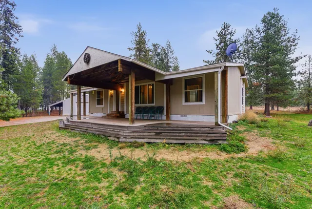 $399,500 | 38609 North Madison Road, Elk, WA 99009