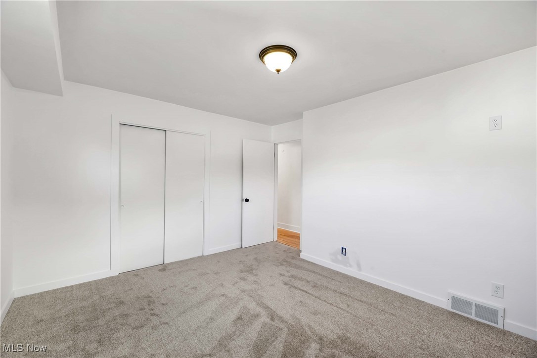 7252 Oakwood Road Parma, OH 44130 - Photo 23 of 38 Gallery Image 23