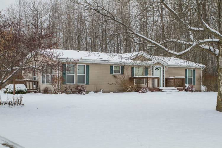 3146 Klender Road Rhodes, MI 48652 - Photo 22 of 32 1869661-21.JPG