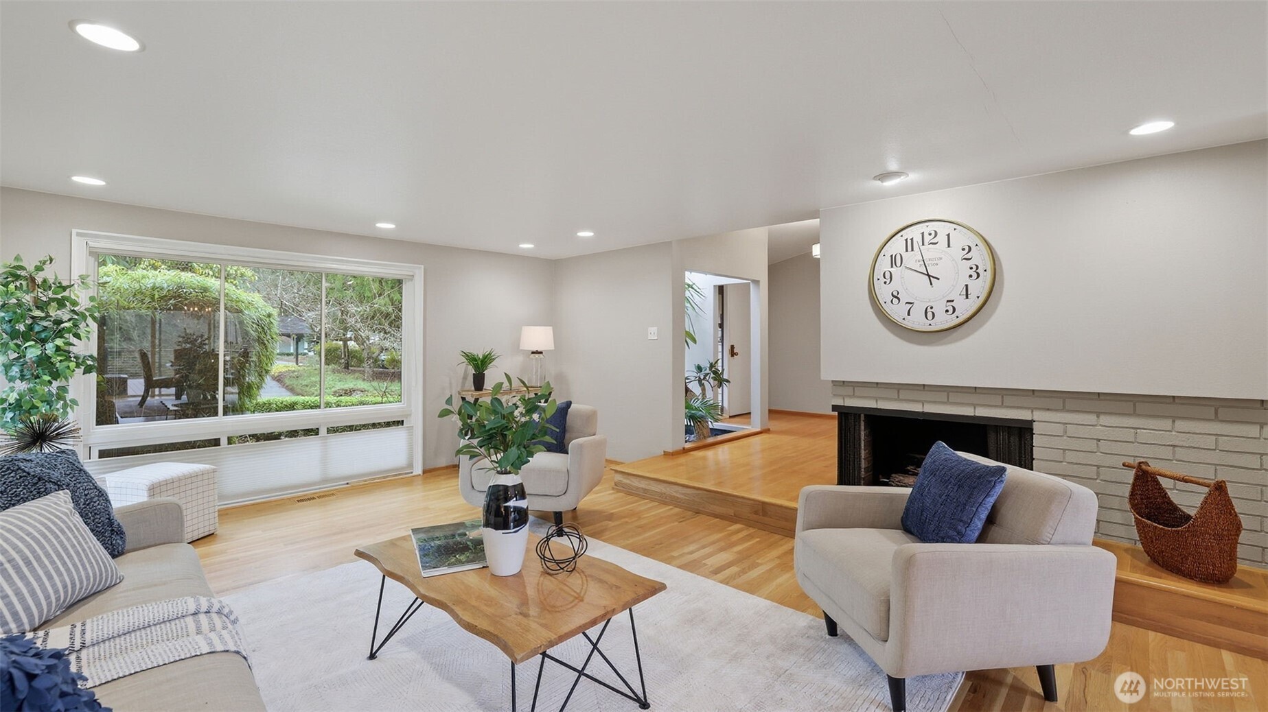 16751 154th Avenue Southeast Renton, WA 98058 - Photo 4 of 27