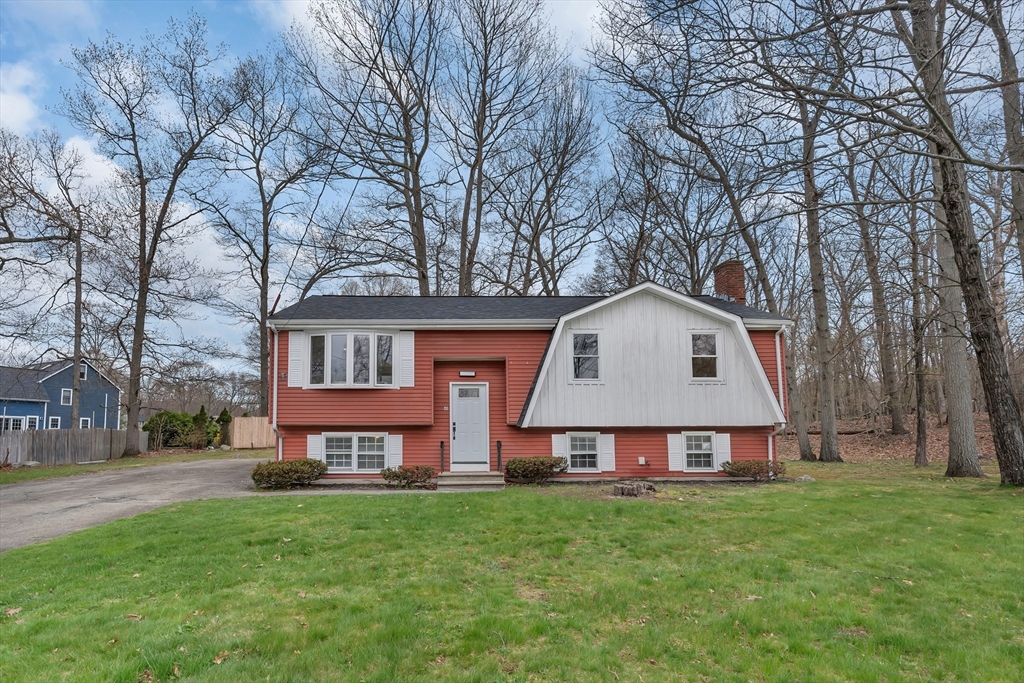40 Brick Kiln Road North Attleboro, MA 02760 - Photo 5 of 33