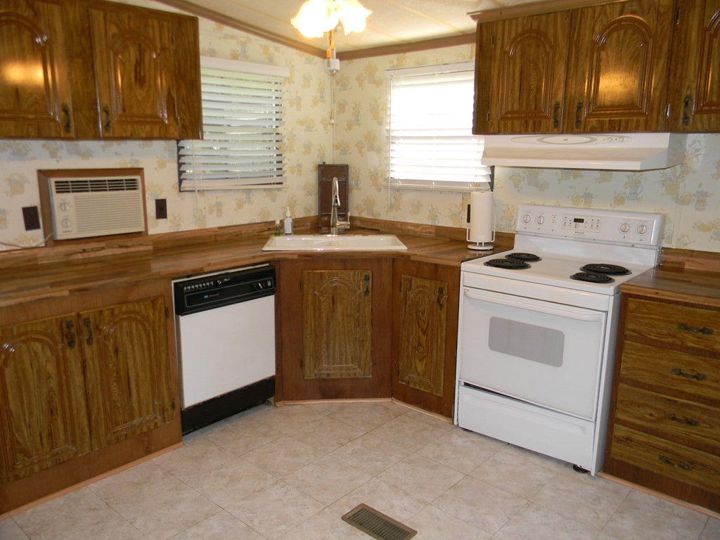 5873 Rousseau Creek Road Thomson, GA 30824 - Photo 9 of 22 Gallery Image 9
