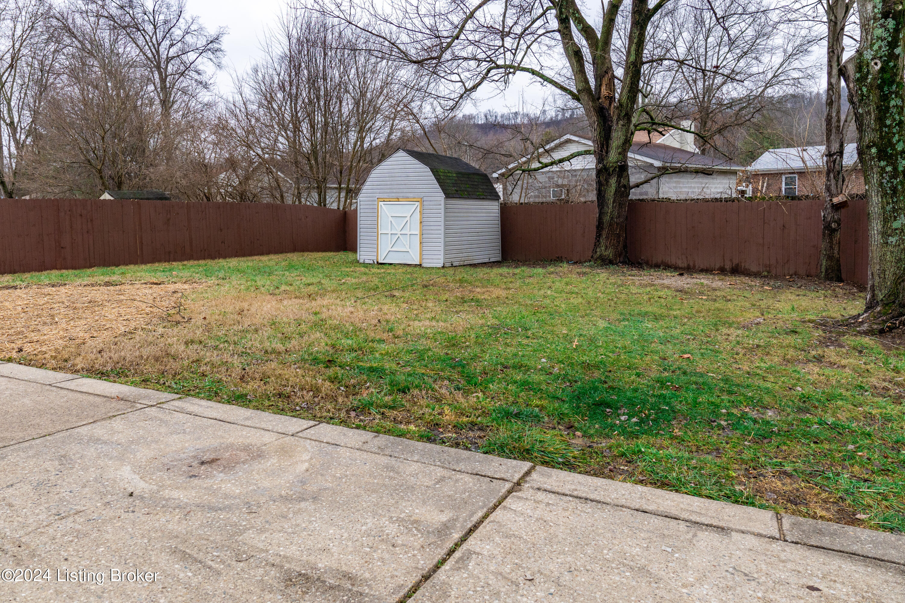 9704 Ranger Road Louisville, KY 40229 - Photo 63 of 63 9704-Ranger-Road_063