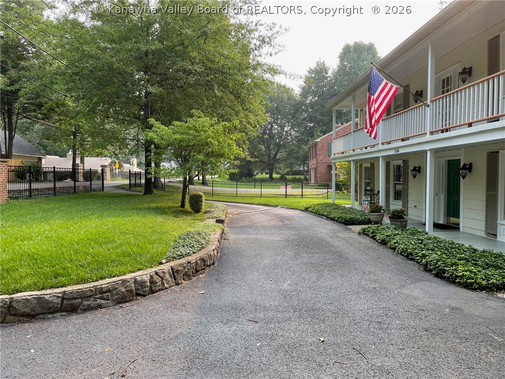 1586 Connell Road Charleston, WV 25314 - Photo 3 of 24 Gallery Image 3