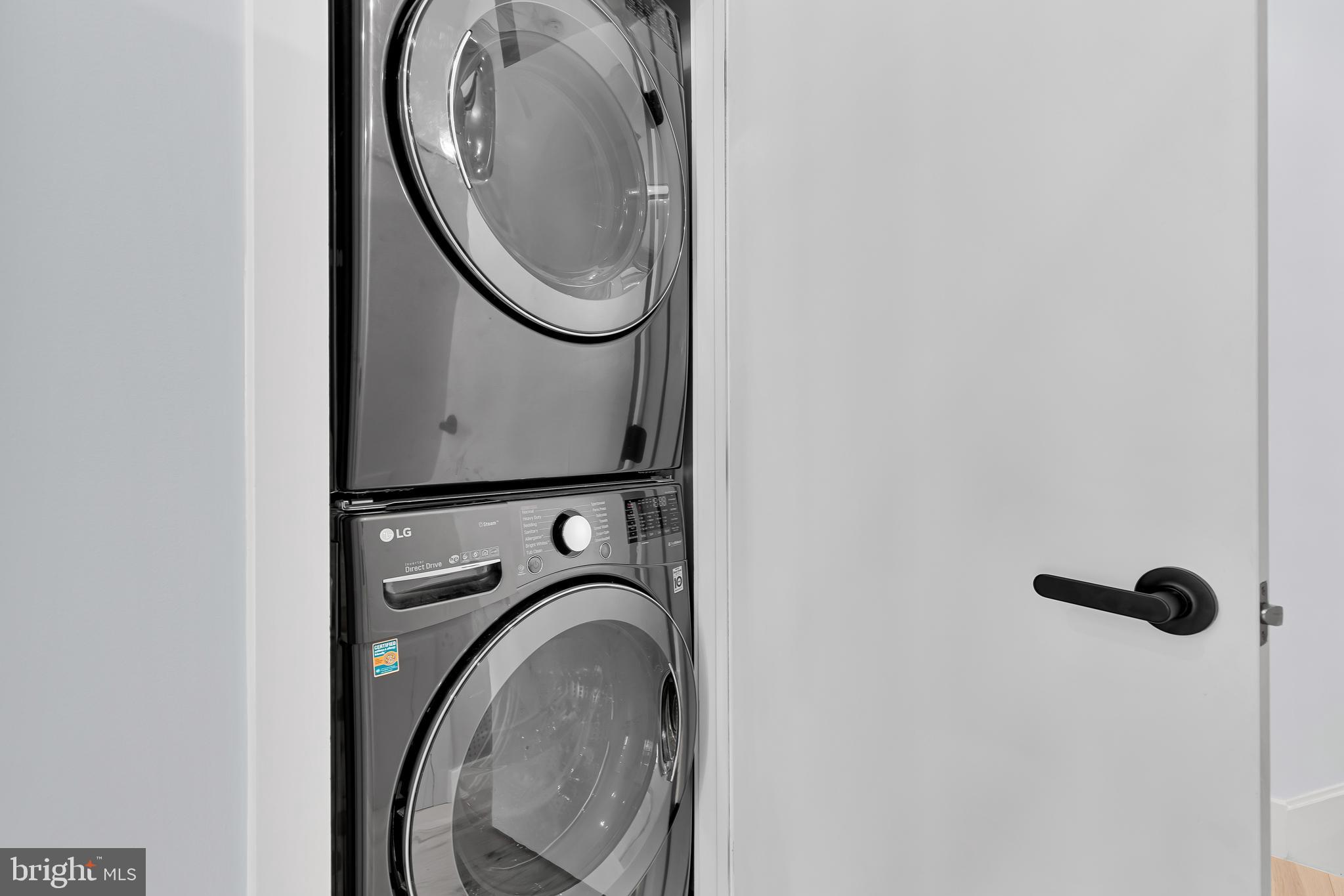 1390 V Street Northwest, Unit 303 Washington, DC 20009 - Photo 25 of 28