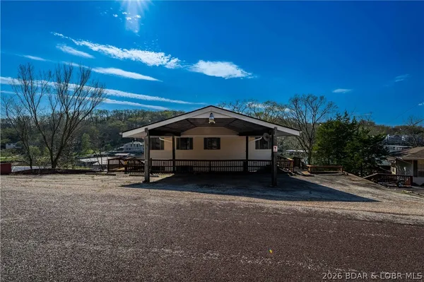 $850,000 | 501 Camelot Drive, Camdenton, MO 65020