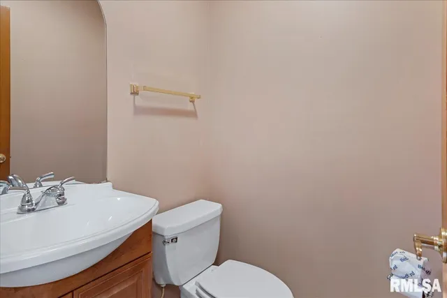 $369,900 | 2311 Chesapeake Landing, Springfield, IL 62712