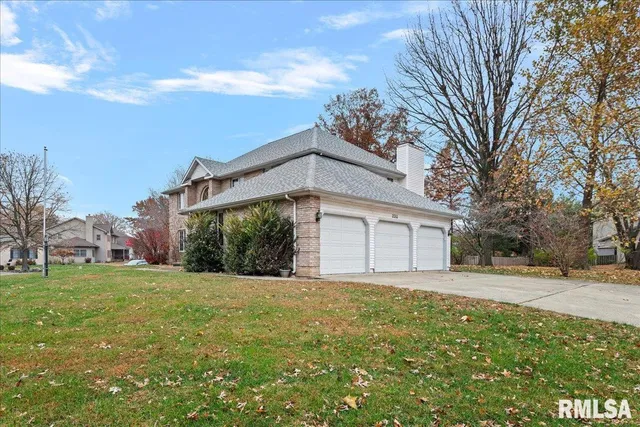 $369,900 | 2311 Chesapeake Landing, Springfield, IL 62712