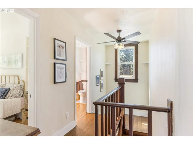 $549,900 | 1212 East 6th Street, Newberg, OR 97132