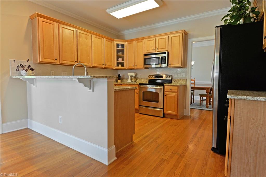 7496 Bethel View Court Oak Ridge, NC 27310 - Photo 8 of 25