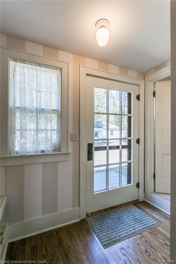 4655 Lakeshore Road Lexington, MI 48450 - Photo 9 of 40 4655 Lakeshore-1.JPG
