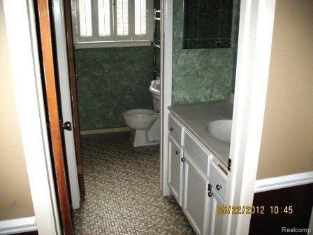 2826 Rhodes Drive Troy, MI 48083 - Photo 6 of 11 IMG_6201.JPG