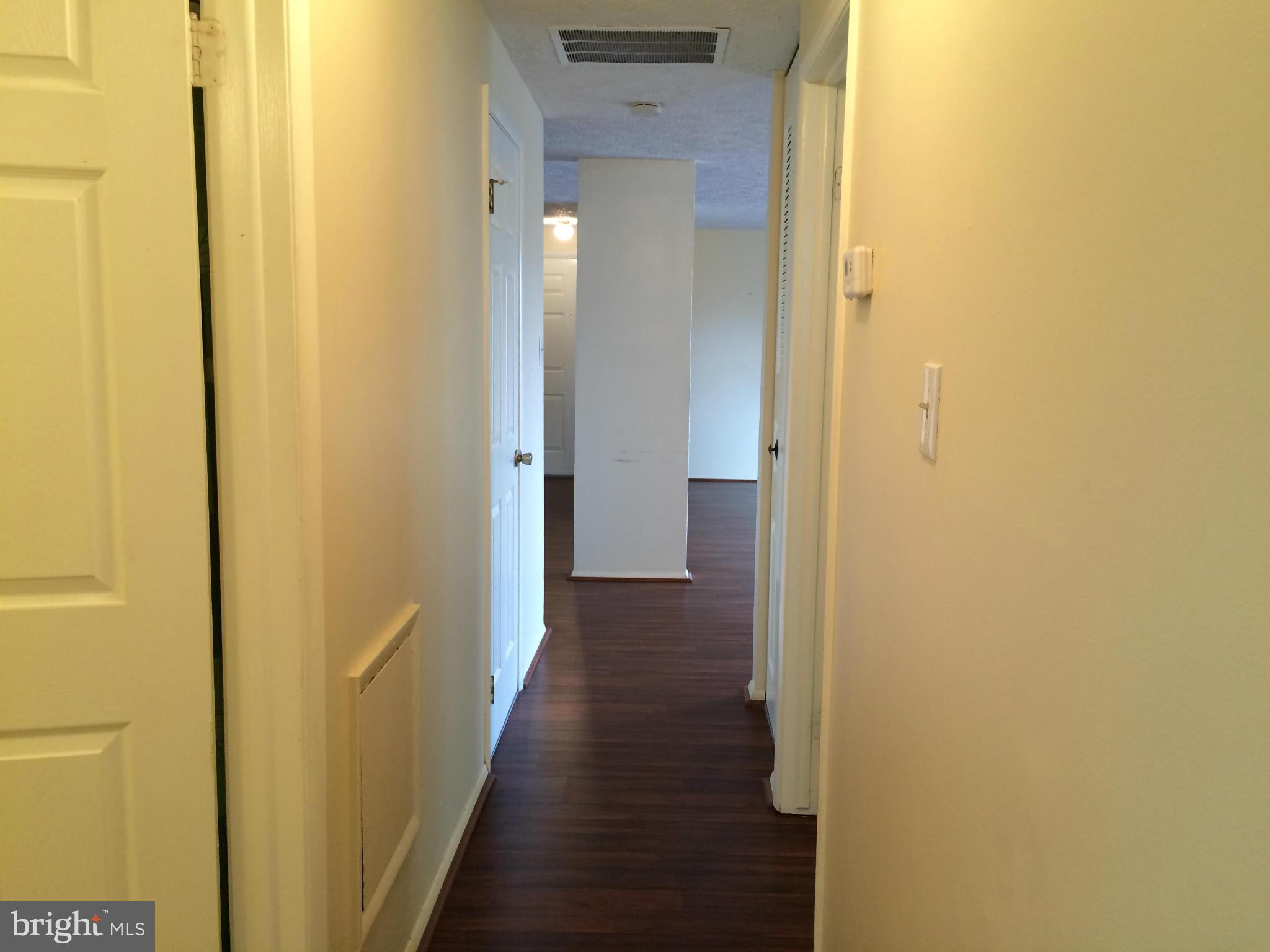 550 Heather Ridge Drive, Unit 7J Frederick, MD 21702 - Photo 9 of 11 Hall Way