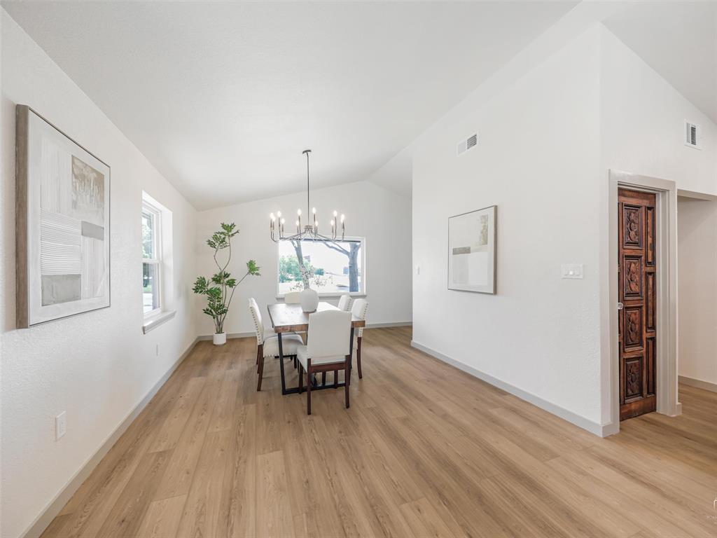 9800 North County Road Frisco, TX 75033 - Photo 8 of 39